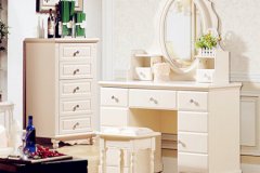 <b>梳妝臺(tái)如何擺放才旺運(yùn)？</b>